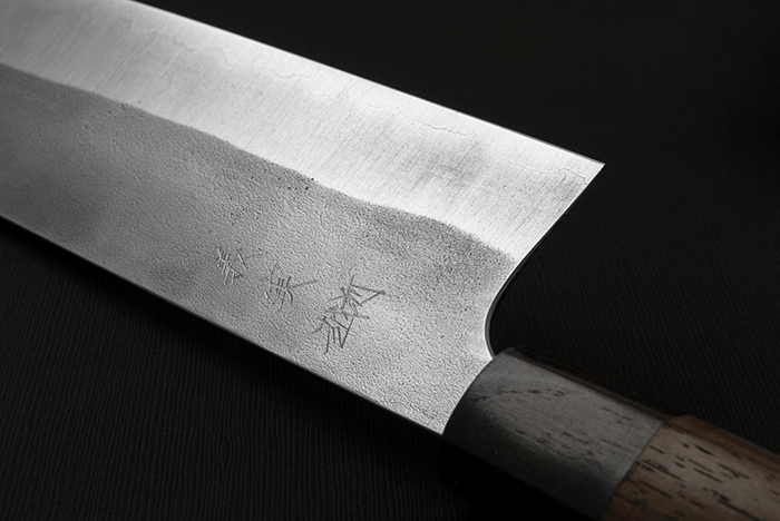 Knife detail care